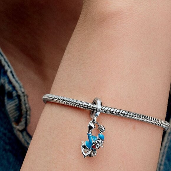 Pandora Disney Donald Duck Dangle Charm - Picture 4 of 6